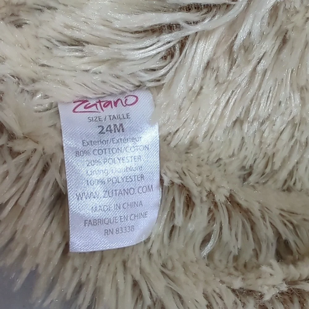Zutano, 24 month,toddler trapper hat.